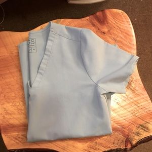 Figs Med Casma Dusty Blue